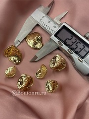 Пуговицы изогнутые неровной формы с жатым эффектом в золоте