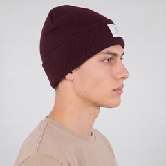 Шапка Alpha Industries Essential Beanie Cedar Red (Бургунди)