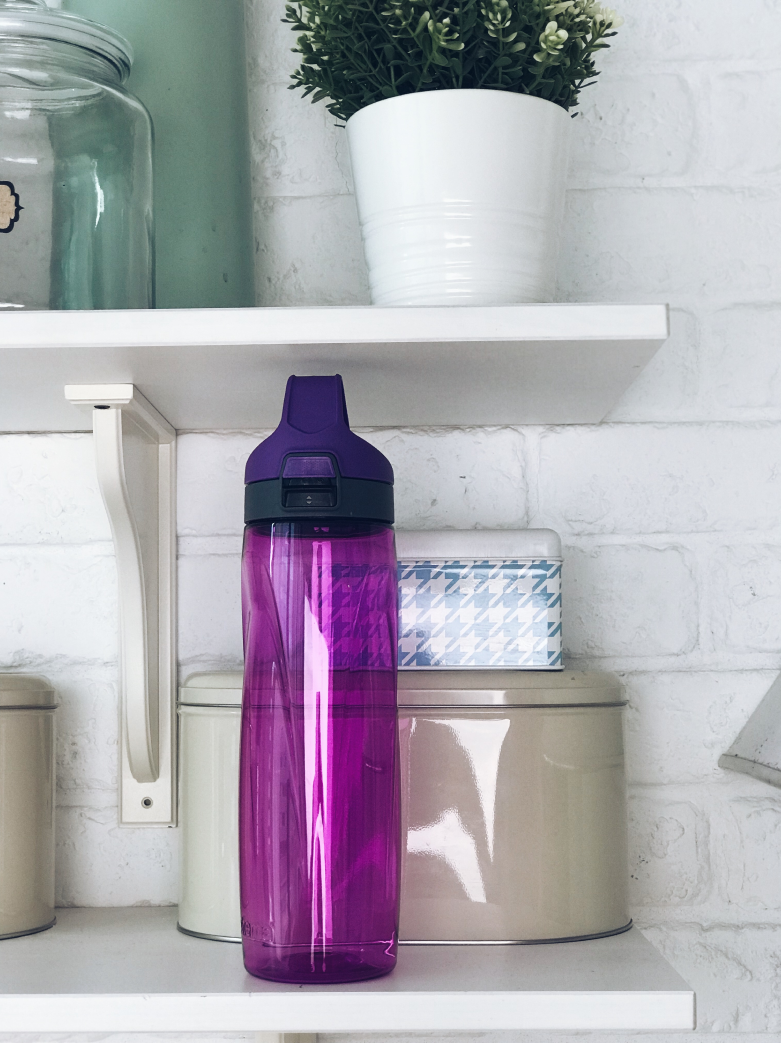 Бутылка для воды с кнопкой Sistema 