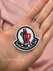 Нашивка Монкл. 4,5х4 см