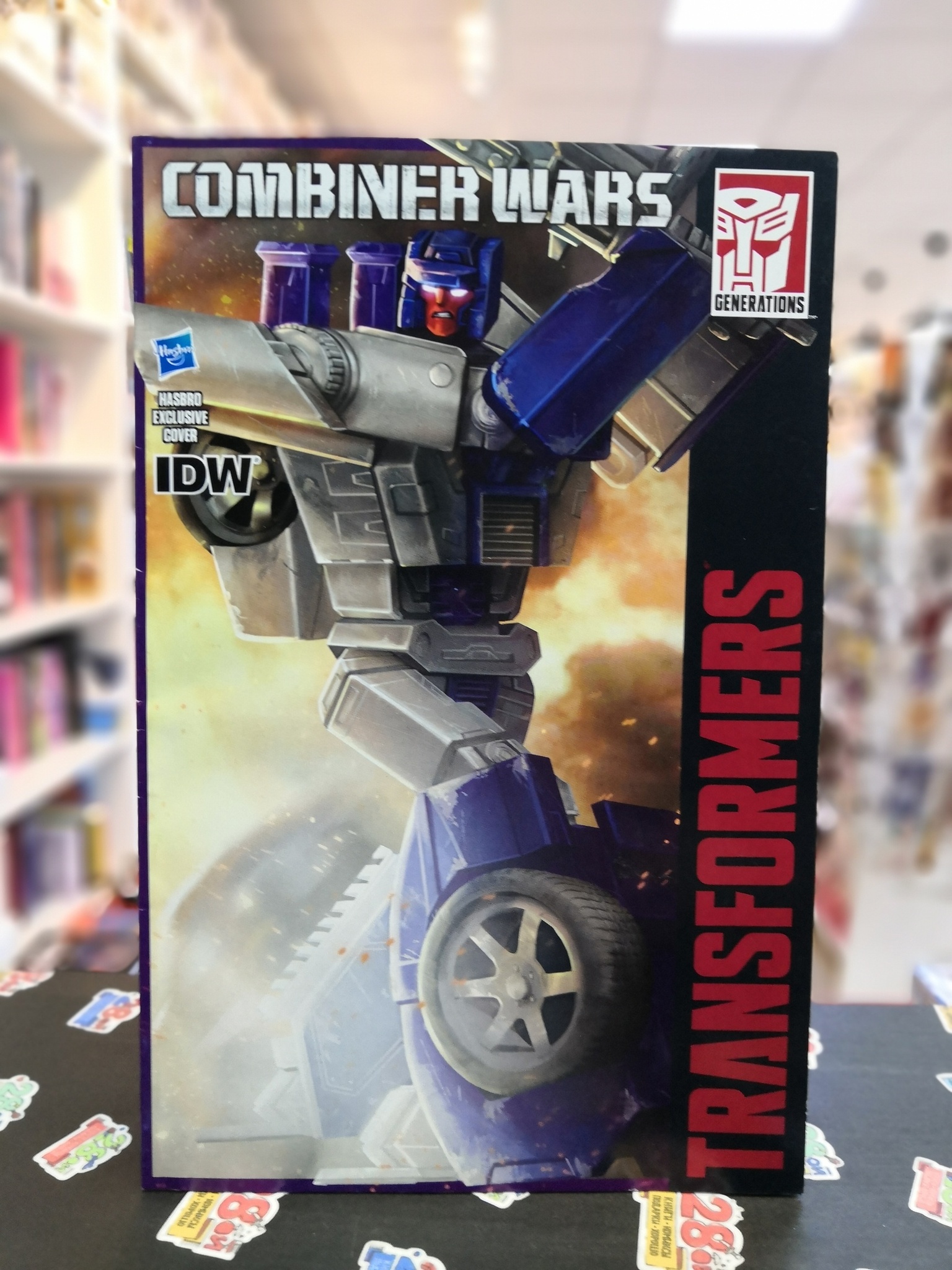 Transformers: Combiner Wars #5 (Exc Hasbro Cover) – купить по выгодной цене  | Интернет-магазин комиксов 28oi.ru