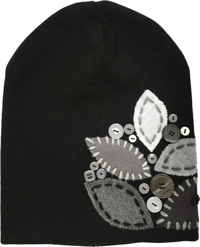 Зимняя двойная шапочка бини с аппликацией и вышивкой 