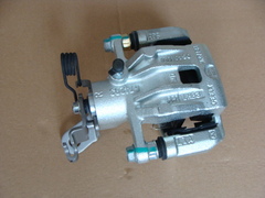 суппорт задний правый Geely Emgrand  1064001317-01