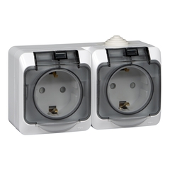 Schneider Electric ЭТЮД Белый Розетка 2-местная с зазем. контактами со шторками с крышкой IP44 откр. установка (код.71888)