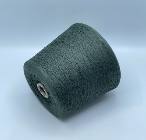 Бобинная пряжа,Cotton combed, 1693м. 100%Хлопок, Приглушенно-зеленый(4032), 39316