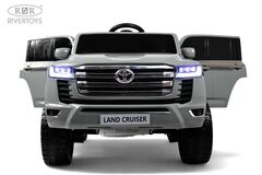 Toyota LAND CRUISER 300 4WD L999LL  (лицензионная модель)