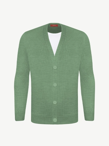 Кардиган с пуговицами из мягкой шерсти