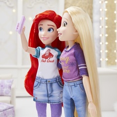 Принцесса Ариэль в комфортном наряде. Ральф против интернета