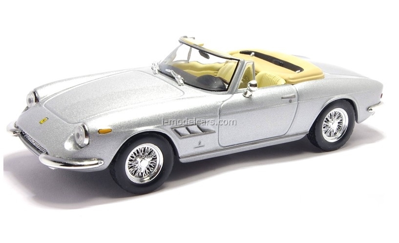 Ferrari 330 GTS ミニカー 1/43スケール MODEL CARS Ferrari 330 GTS gray 1:43 Eaglemoss Ferrari Collection #40