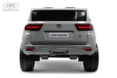 Toyota LAND CRUISER 300 4WD L999LL  (лицензионная модель)