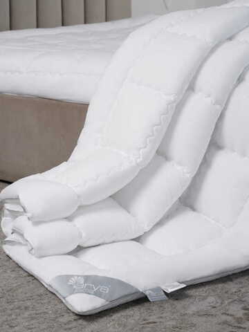 Одеяло всесезонное 155x215 Arya home Pure Line Comfort