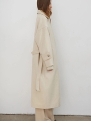 Пальто-плащ оверсайз женское, молочная елочка