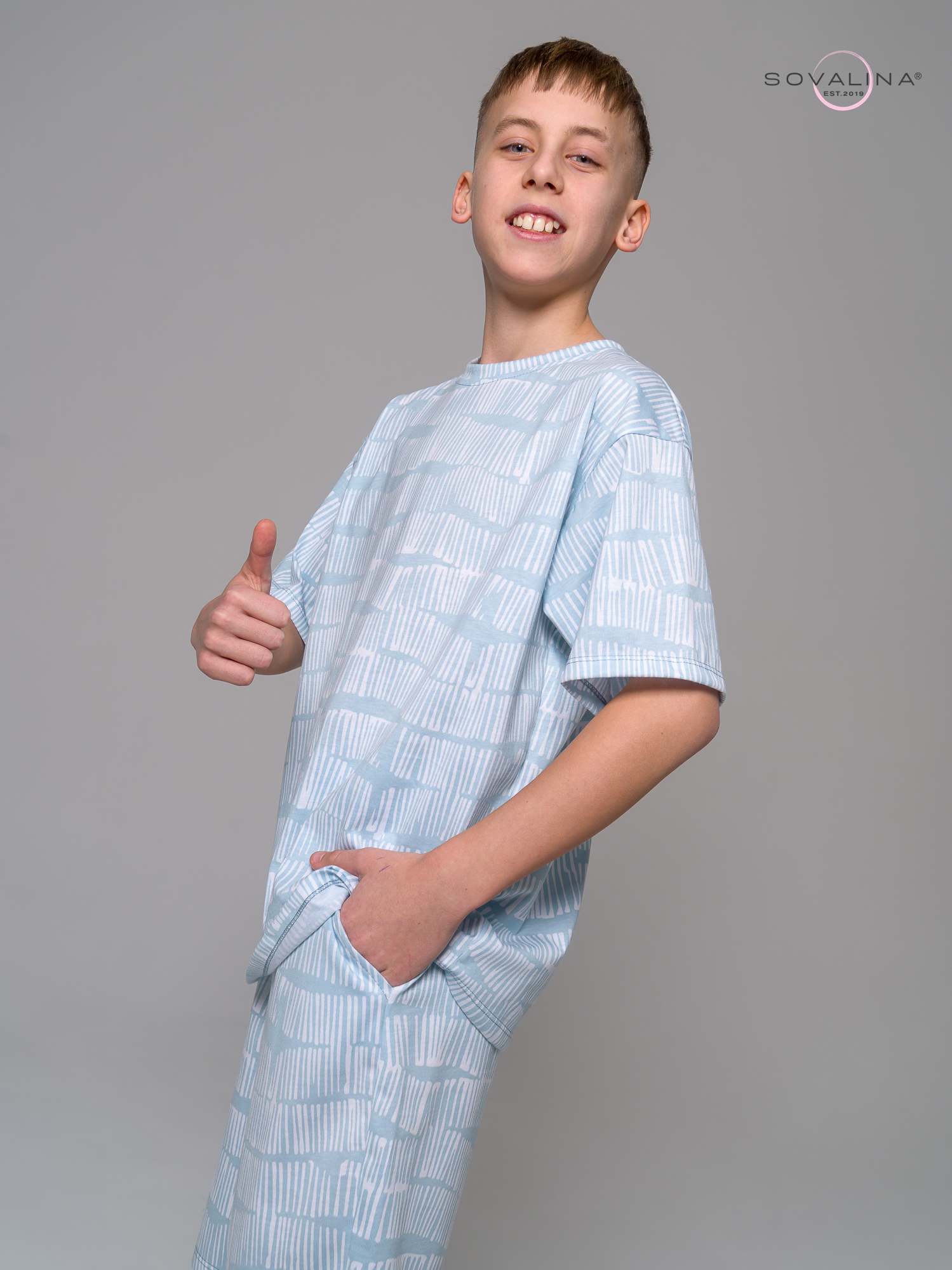 Костюм Light men белые волны MAX