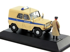 UAZ-31512 Police movie Peculiarities of National Hunting with figure Kuzmich 1:43 ICV048