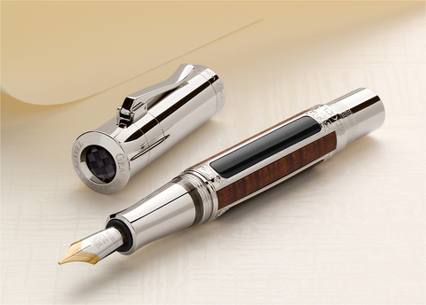 Ручка перьевая Graf von Faber-Castell Pen of The Year 2016 Schonbrunn Palace Platinum M