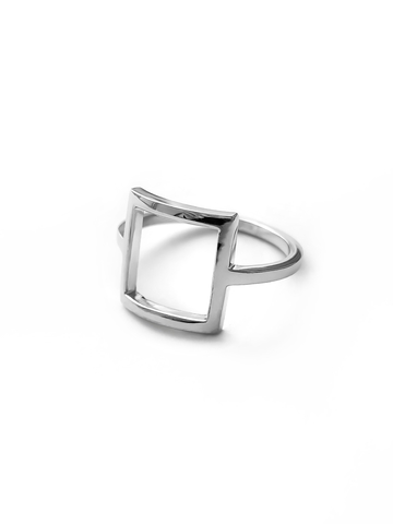 Серебряное узкое кольцо «Квадрат»
