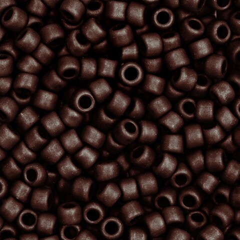 Японский бисер TOHO Round 8/0 (№46F), непрозрачный матовый