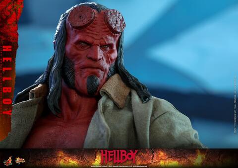 Фигурка Коллекционная Хэллбой масштаб 1/6 Hot Toys