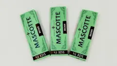 Бумага сигаретная Mascotte Unbleached Brown Size 1 1/4 (50шт/бл)