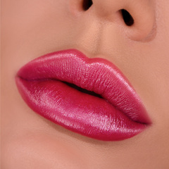 Губная помада PARTY тон №015 розовый NEW 4.3г