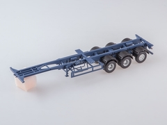 MAZ-6422 with semitrailer-container-carrier MAZ-938920 green-gray 1:43 AutoHistory