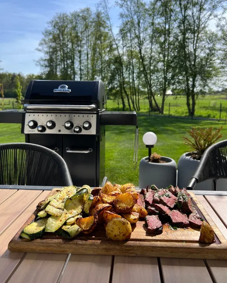 Гриль газовый Broil King CROWN 490