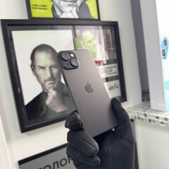 iPhone 15, 128 ГБ б/у