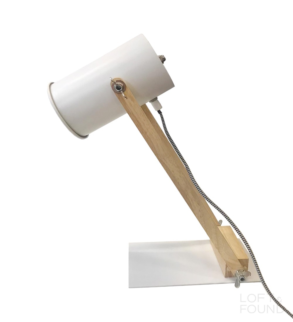 Настольная лампа WHITE TABLE LAMP