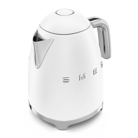 Чайник 1.7л Smeg Стиль 50-х годов 3D матовый белый