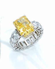 4873 -Крупное, роскошное кольцо-дорожка из серебра с желтым кварцем