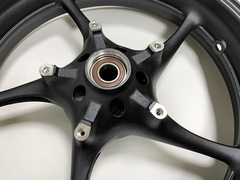 Передний колёсный диск Arashi для Yamaha YZF-R1 06-12, YZF-R6 06-12 черный