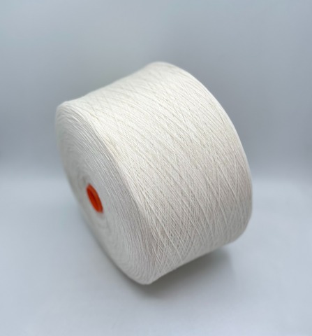 Olimpias (пр.Италия),art- Eos, 1/1530 1530м/100гр, 80% Меринос, 20% Полиамид, цвет-Молочный,арт-36030
