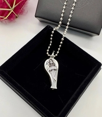 Колье-цепочка с подвеской свисток в стилистике CHROME HEARTS