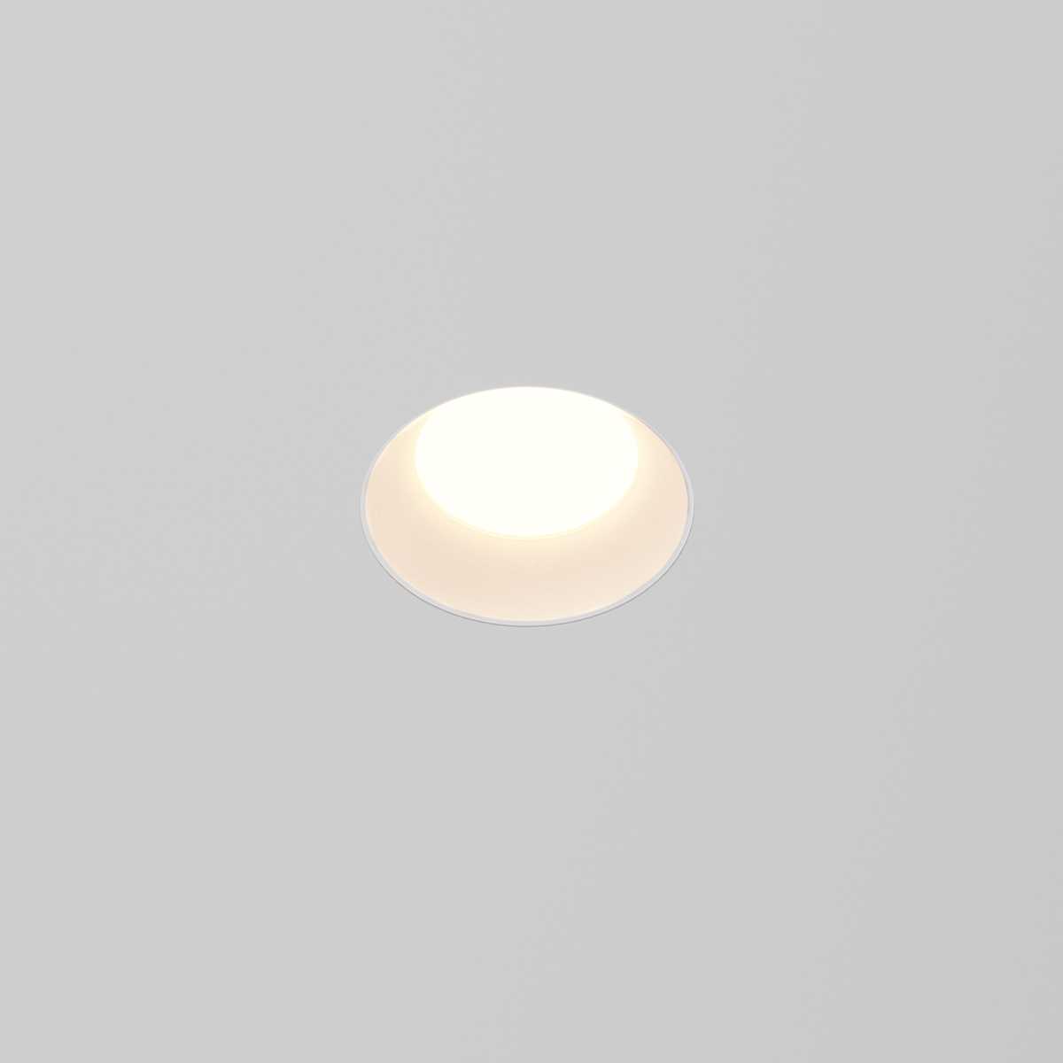 Встраиваемый светильник Maytoni Technical Downlight Okno DL055-8W3-4-6K-TRS-W