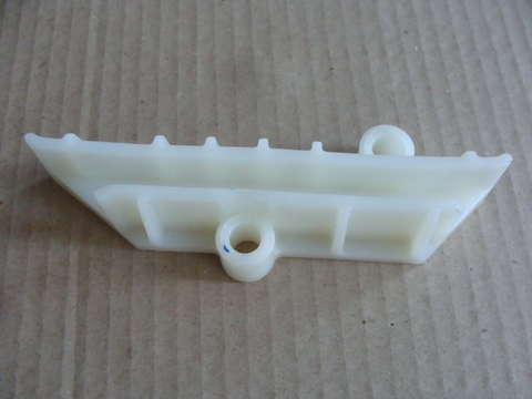 Успокоитель цепи нижний дв.ЗМЗ 40911 (Евро-4)