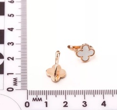 С11-5- Серьги Trendy Gold -клевер из золота с перламутром