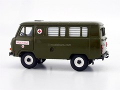 UAZ-3962 Bus Medical Service plastic painted khaki (white glass) Agat Mossar Tantal 1:43