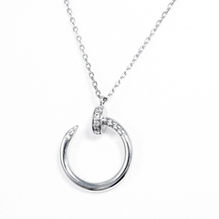 Колье из серебра 925 пробы с подвеской 