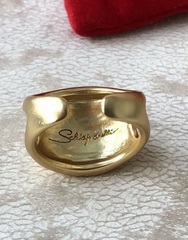 Кольцо NIPPLE в стиле Schiaparelli