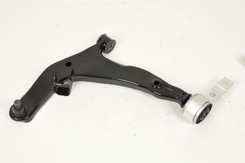 Рычаг подвески SH-49104 (54501-CC40A) нижний