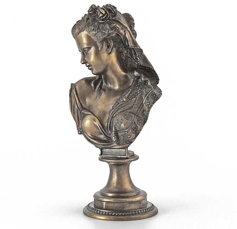 Бронзовая статуэтка девушки Лето