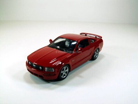 Ford Mustang GT 1:43 DeAgostini Supercars #28