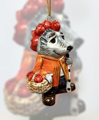 Елочная игрушка Ежик с яблоками