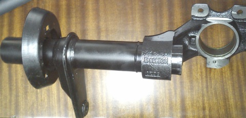 КУЛАК ПЕРЕД ЛЕВЫЙ NEXIA N150, NEXIA N100 DOHC ESP X2