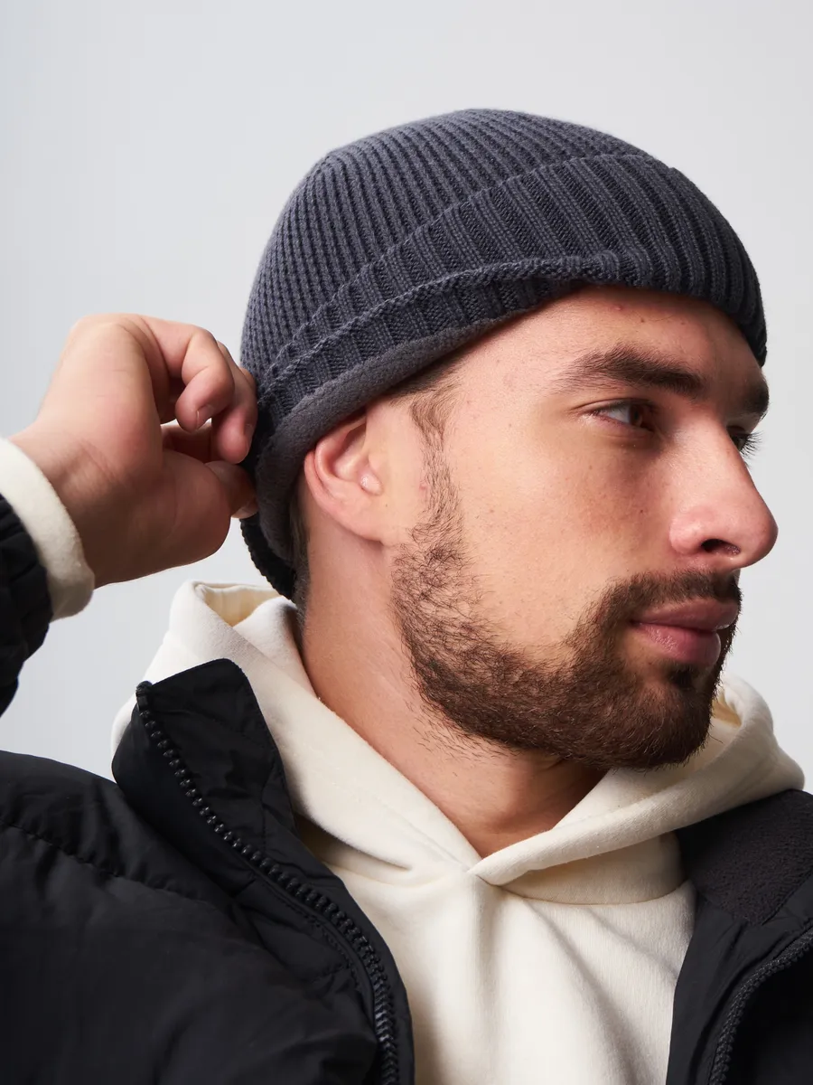 Шапка зимняя на флисе вязаная бини