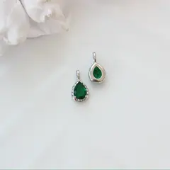 Подвеска Капля с тёмно-зелёным фианитом, 15*8 мм, родий, П420