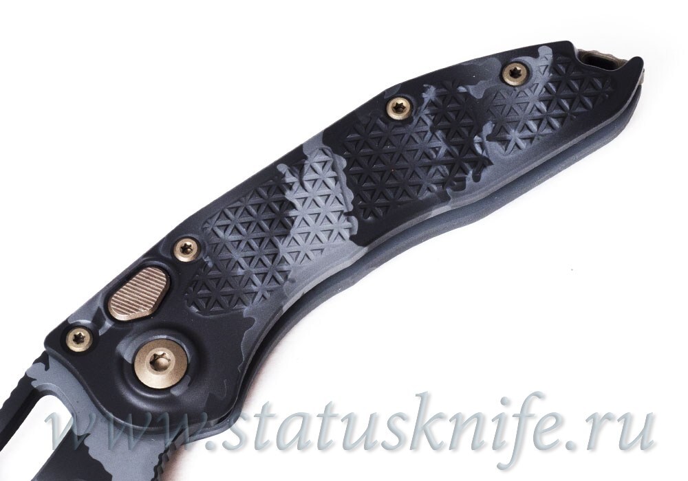 Нож Microtech Stitch Auto 169-3UCS Urban Camo Signature Serrated