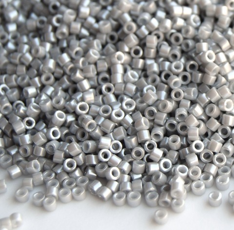 DB-1538 Opaque Lt.Smoke Ceylon