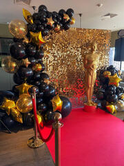 Фотозона из шаров и пайеток Оскар Голливуд