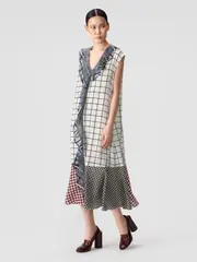 Платье с воланами